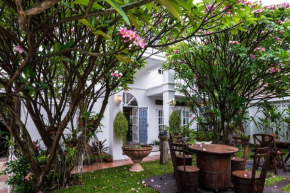 Chiangmai Singharat Road Villa
